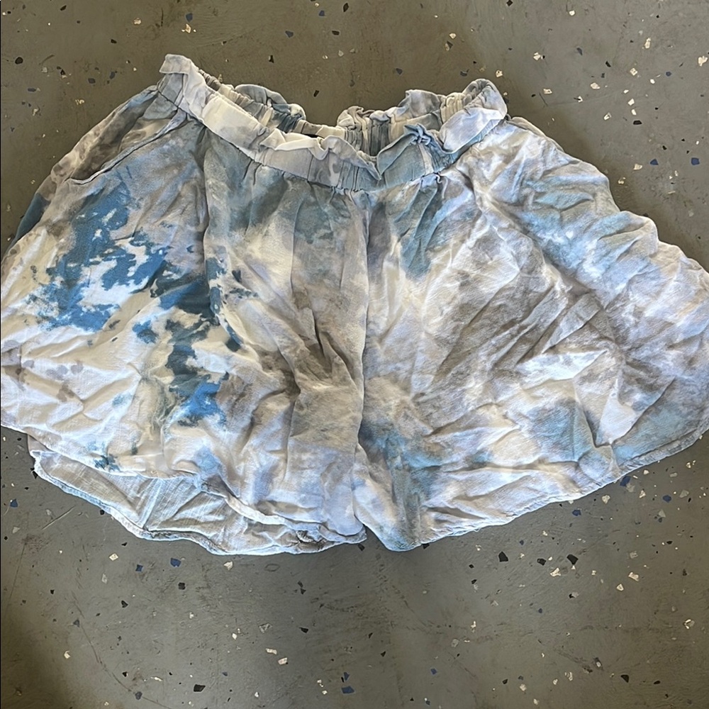 Final Touch High Waist Blue and White Tie-Dye Shorts